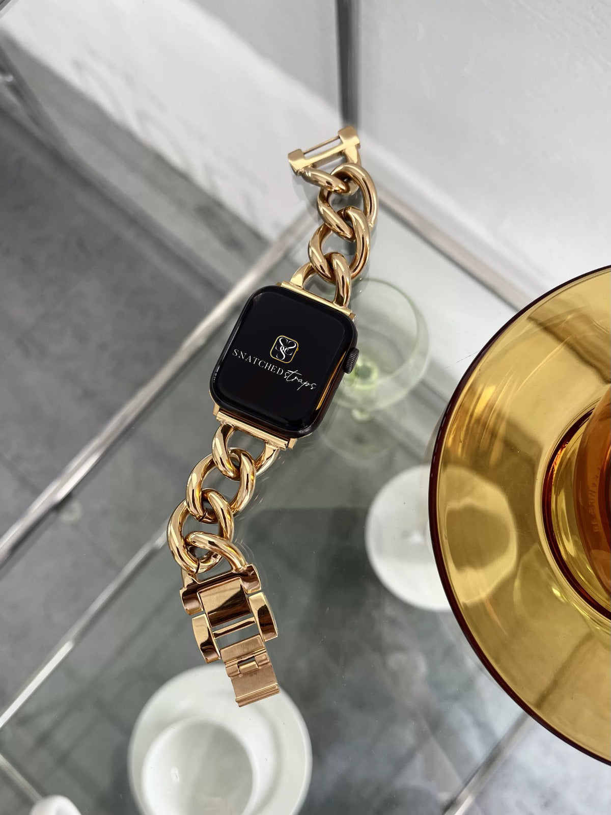 Classico Edition Apple Watch Strap